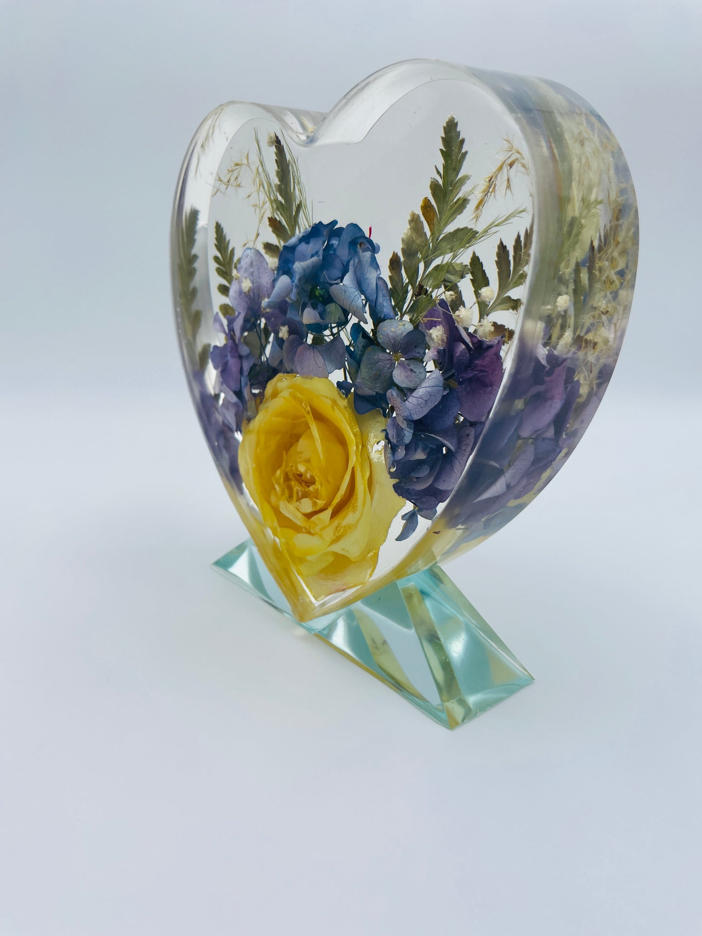 Happy Mother's day floral resin heart